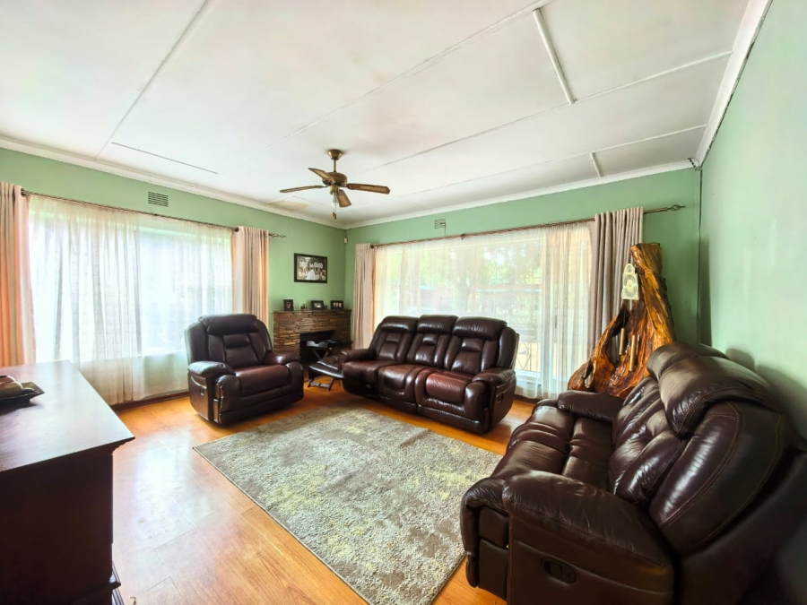 To Let 4 Bedroom Property for Rent in Sasolburg Ext 23 Free State